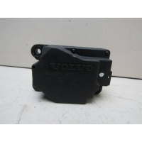 Моторчик заслонки печки Volvo XC70 Cross Country 2000-2006 30676511