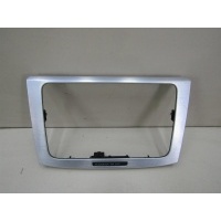 Рамка магнитолы VW Passat (B6) 2005-2010 3C0858069AE3H5