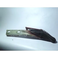 Петля капота левая Opel Vectra A 1988-1995 90227877