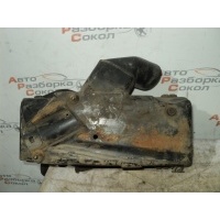 Корпус воздушного фильтра Audi 100 \200 (44) 1983-1991 027133837D