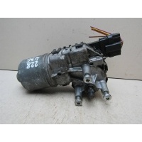 Моторчик стеклоочистителя передний Renault Logan 2005-2014 0390241544