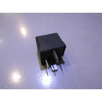 Реле Opel Meriva 2003-2010 13171831