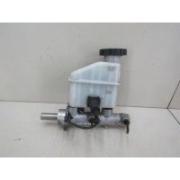 Цилиндр тормозной главный Hyundai Elantra 2006-2011 585102H300