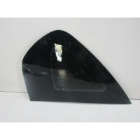 Стекло кузовное глухое правое Renault Symbol II 2008-нв 833065579R