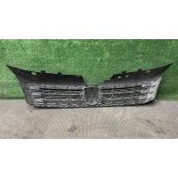 Решетка радиатора VW PASSAT B7 2012 S07787