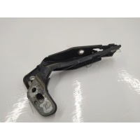 Петля капота Audi A6(C6) рест. (2008-2011) 2010 4F0823301