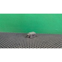 Реле бензонасоса Audi 100 C3 1987 443 906 059