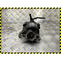 Насос вакуумный Toyota Avensis 2 2005 2930027020