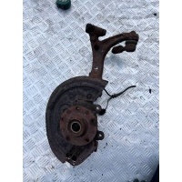 Ступица передняя левая Volkswagen Passat B5 2002