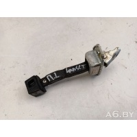 Ограничитель открывания двери передней Mitsubishi Lancer 10 2010