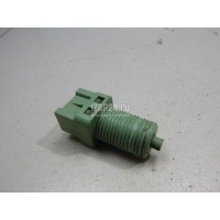 Датчик включения стопсигнала Renault R19 (1988 - 1992) 7700849783