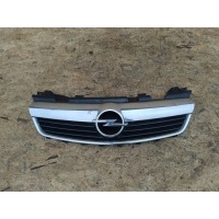 Решетка радиатора zderaka решетка носик opel zafira b