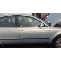 Дверь в сборе правая передняя volkswagen passat b5 lb7z
