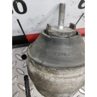 Подушка крепления двигателя Audi A4 1997 8D0199379J