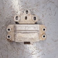 Подушка крепления двигателя Seat Toledo 3 2009 1K0199555T