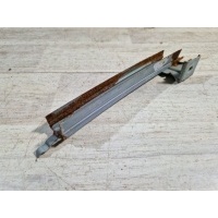 Направляющая стекла Nissan QASHQAI VI 2007 82217JD000, 82217-JD000