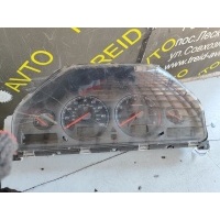 Щиток приборов (приборная панель) Volvo V70 2 2000