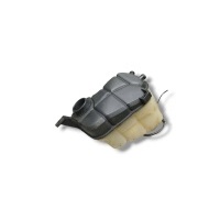 бачок расширительный Land Rover Freelander 2 2008 6G91-8K218-CD