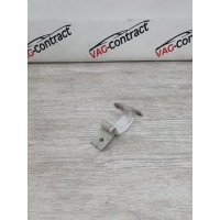 Петля двери багажника Skoda Octavia A7 2015 5E0827302A