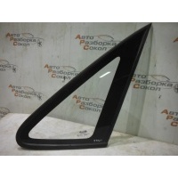 Стекло кузовное глухое правое Opel Vectra A 1988-1995 90270750