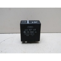Реле VW Transporter T5 2003-2015 4A0907440