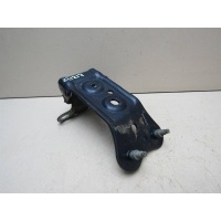 Петля двери багажника Toyota Matrix 2001-2008 6881002010