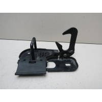 Крючок капота VW Passat (B6) 2005-2010 3C0823480
