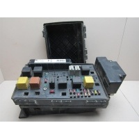 Блок предохранителей Opel Astra H \ Family 2004-2015 13191126