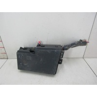 Блок предохранителей Ford Focus III 2011-нв AV6T14A067AB