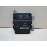 Блок управления AIR BAG Renault Sandero 2014-нв 985102761R