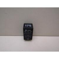 Реле Skoda Octavia 1997-2000 3A0927181