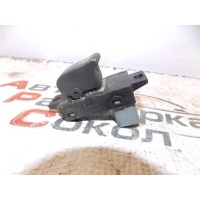 Кнопка стеклоподъемника SsangYong Actyon New \Korando 2010-нв 8582034000HDV