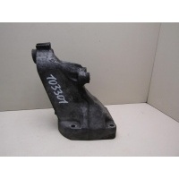Кронштейн двигателя левый Mercedes Benz W203 2000-2006 A6112230704