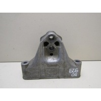 Кронштейн опоры КПП Porsche Cayenne 2003-2010 7L0399649E