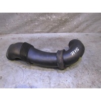 Патрубок воздушного фильтра VW Touareg 2002-2010 7L6129609A