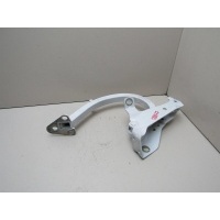 Петля крышки багажника Skoda Superb 2008-2015 3T0827152B