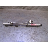 Рейка топливная (рампа) Mercedes Benz W203 2000-2006 A1110703095