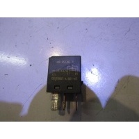 Реле Mitsubishi Carisma (DA) 2000-2003 MB953382