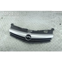 Решетка радиатора Opel Astra H 2005 13108460