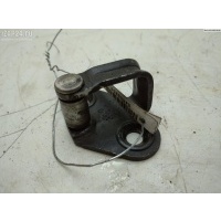 Ответная часть (скоба) замка двери Volkswagen Transporter T4 1997 701837767