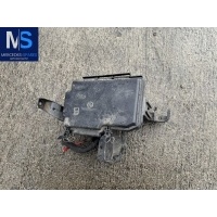 Короб предохранителей Mercedes GLE W166 2017 A1665400224,A1665400182,1665400224,1665400182