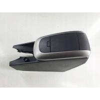 Toyota auris i 2008 год подлокотник тоннель