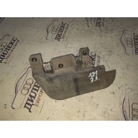 брызговик Audi Q7 2005-2015 2012 4L0854815