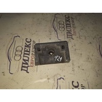опора под домкрат Audi Q7 2005> 2012 7L8804123