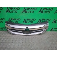 решетка радиатора Mitsubishi Pajero Sport 3 2015-2021 7450A960, 8