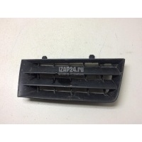 Решетка радиатора правая Renault Megane II (2003 - 2009) 8200114157