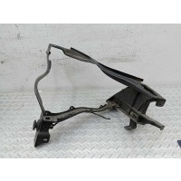 Крепление фары правой Mercedes E-klasse (W212) 2009 - 2013 2012 212620022,