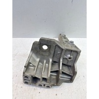 подушка двигателя Land Rover Range Rover Evoque L538 2011-2018 LR030745