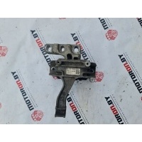 Подушка крепления двигателя Volkswagen Passat 2016 5Q0199262BH