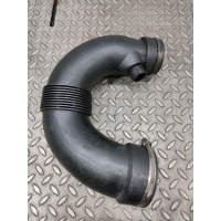 Патрубок воздушного фильтра Mercedes 210 2002 A6130940008